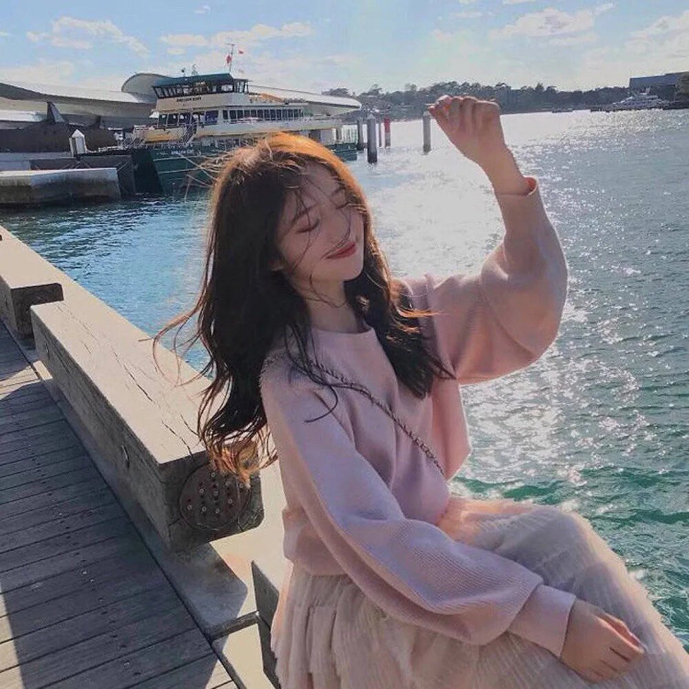 月亮湾的笑声