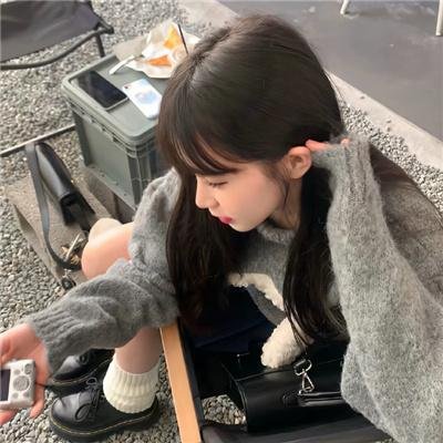 他夏天住在楼下